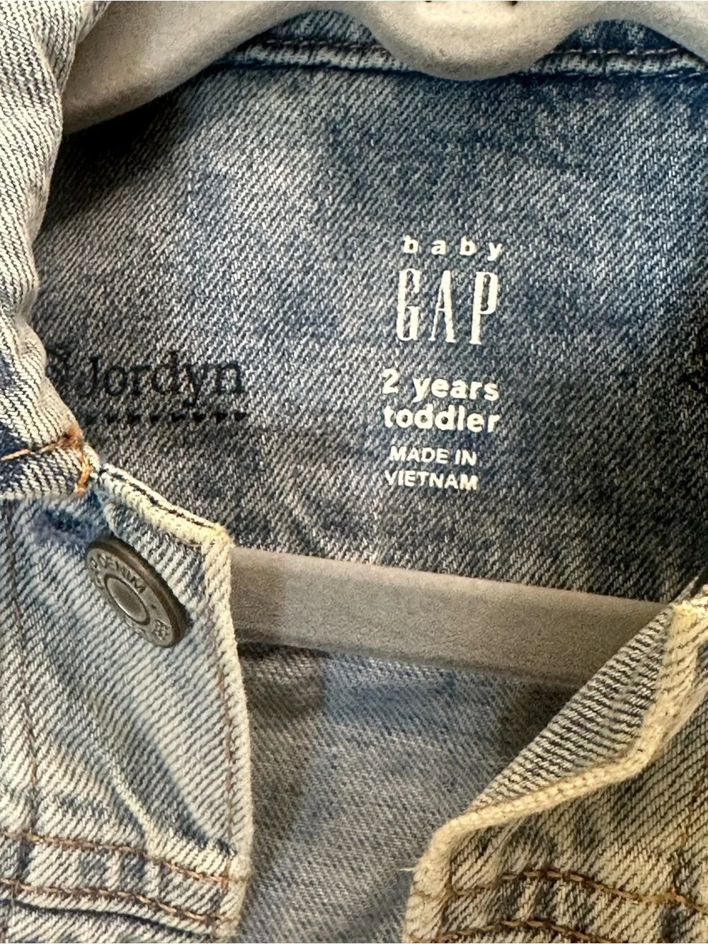 Baby GAP Kids Light Wash Denim Jacket 2years.